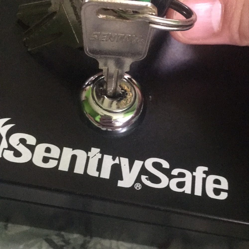 Money safe - Picture 3 of 4